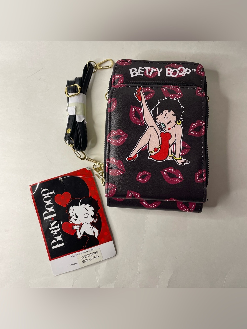 NWT Betty Boop Crossbody Wallet Purse Lipstick Pattern Travel 7"x4.5" Chic Glam